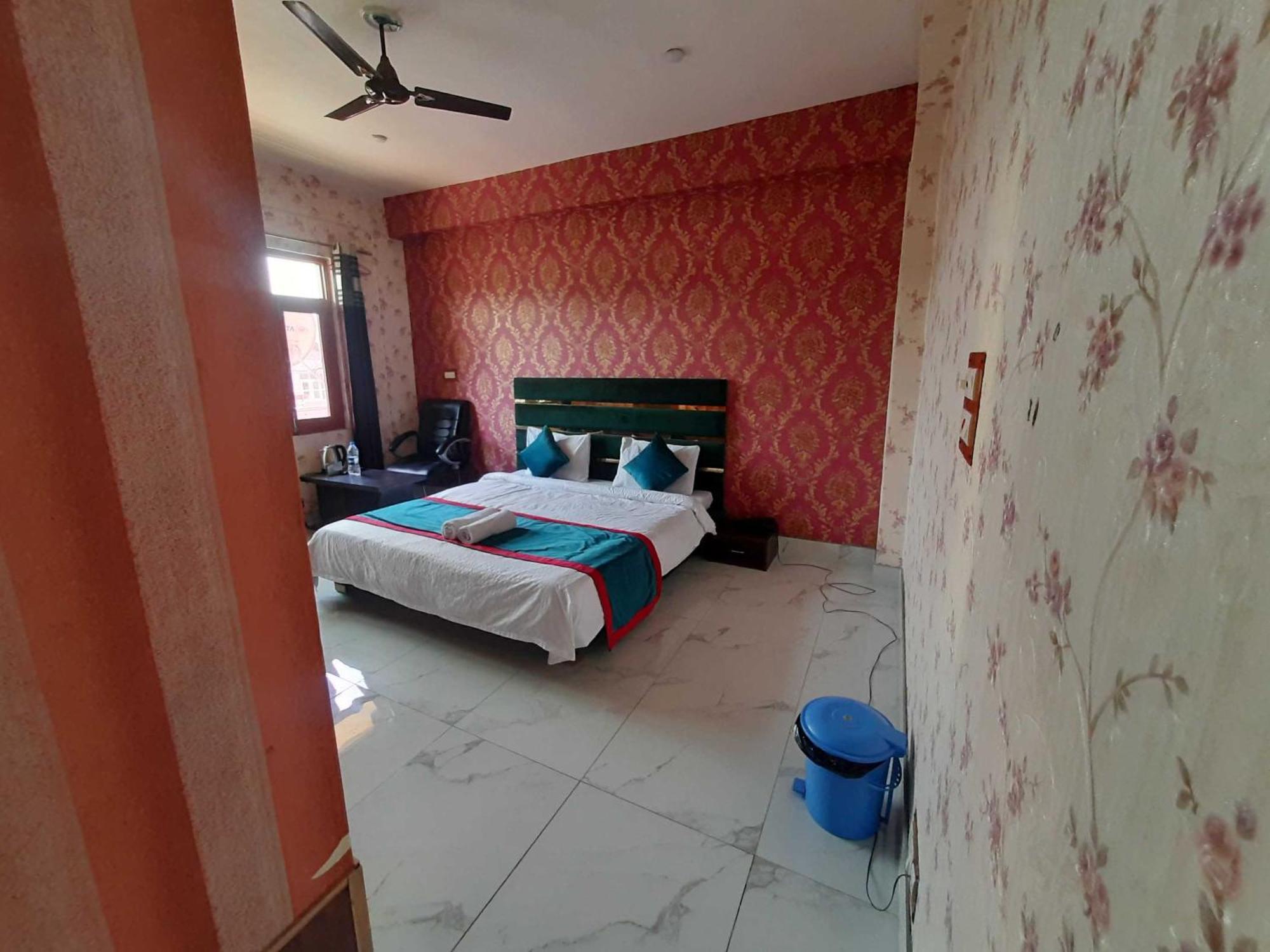 Hotel O Graceland Srīnagar 外观 照片